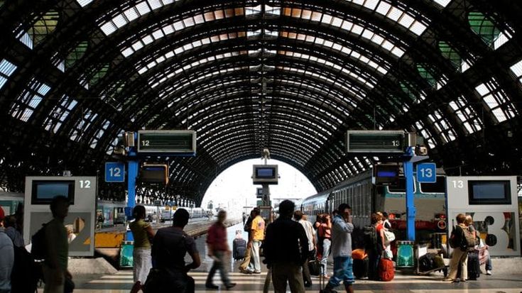 Treni, boom dei viaggi all’estero e nell’Italia “minore”. Prenotazioni sempre più intelligenti