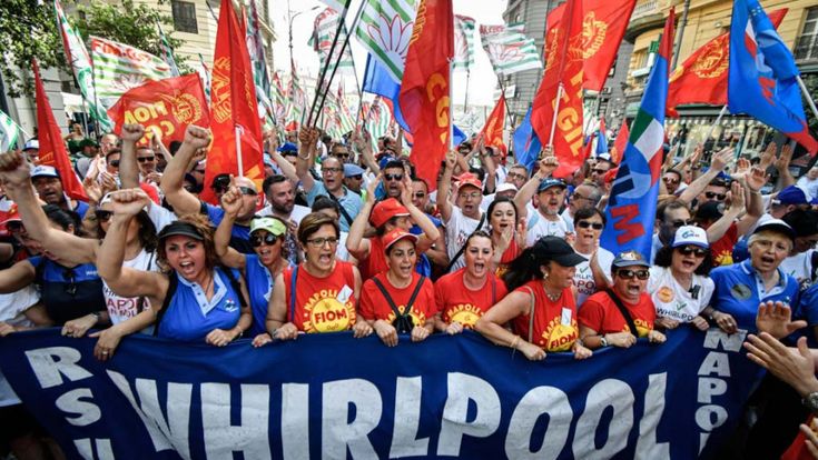 Crisi, dalla Whirlpool alla ex Ilva: quei lavoratori abbandonati