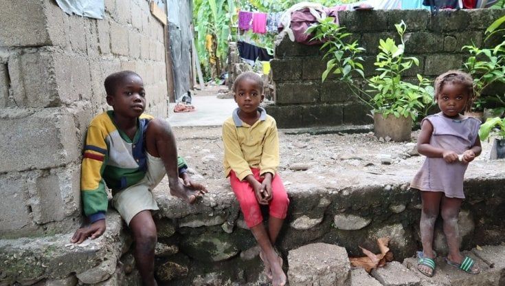 Haiti, più di 250.000 bambini nel Sud-Ovest del Paese ancora non vanno a scuola, ad un anno dal terremoto