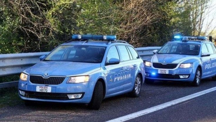 Investì e uccise automobilista in panne, arrestato pirata della strada