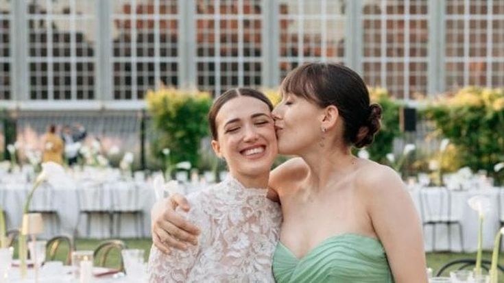 Nozze da favola per l’influencer delle spose Nicole Cavallo. La sorella Cooker girl: “Che felicità”