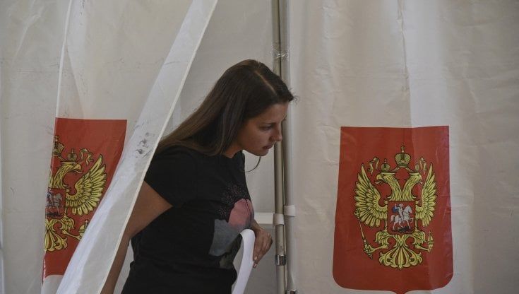 Donbass al voto, pochi seggi e molta paura. Unica certezza: il risultato