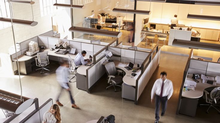 Lo smart working 'trasforma' i dipendenti in autonomi. "Così i salari dovranno tenerne conto"