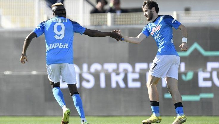 Spezia-Napoli 0-3: Kvaratskhelia e doppio Osimhen, gli azzurri non perdono colpi