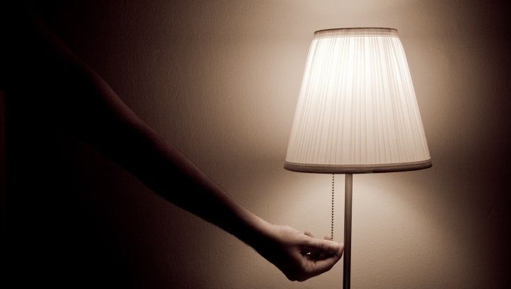 Consumare meno energia: così gli italiani adottano comportamenti virtuosi 