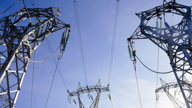 Luce, gas, autostrade: ecco tutti gli aumenti in arrivo nel 2018