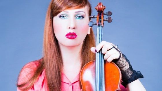 Musicultura, in finale la violinista Her. "Ho già gareggiato, ma all'epoca ero Ermanno. Ora sono una donna"