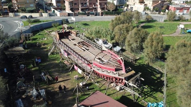 Fiumicino, si allontana il sogno di ricostruire una Liburna: crollano sezioni della riproduzione