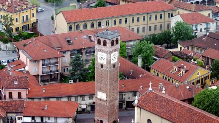 Periferie liquide, da Scampia a Grugliasco