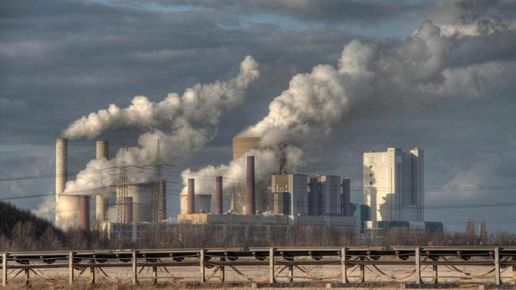 Ets, l’Italia e altri nove Stati scrivono all’Ue: “La riforma non penalizzi l’industria europea”