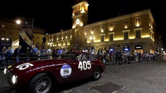 Mille Miglia torna a Parma passando dalla statale della Cisa 