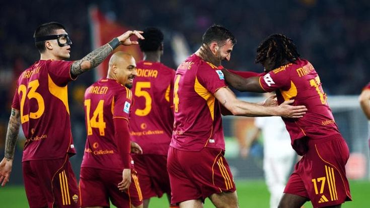 Roma, balzo Champions: batte 3-0 la Cremonese e aggancia il terzo posto