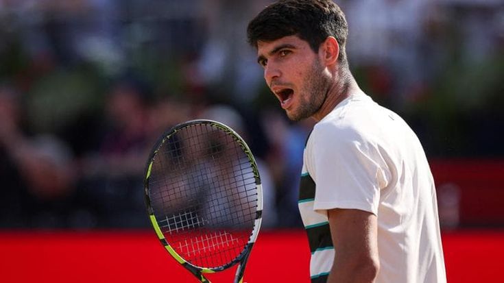 Alcaraz in finale al Queen’s, sfiderà Lehecka. Da Carlos altro messaggio a Sinner per Wimbledon