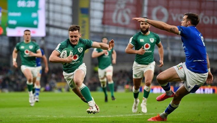 Rugby, sconfitta numero 100 dell'Italia nel Sei Nazioni: l'Irlanda vince 57-6