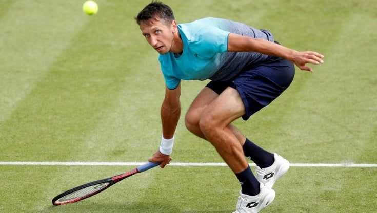 Il tennista ucraino Stakhovsky si arruola: "Non ho mai impugnato una pistola, ma se serve sparo"
