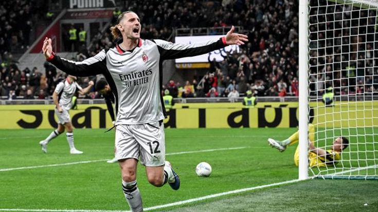 Il Milan batte 3-2 il Torino, si riprende il secondo posto e va a -5 dall'Inter