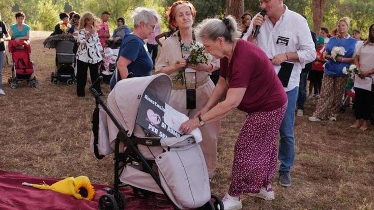 Villa Pamphili, Anastasia e Andromeda corteo e un passeggino nel parco dell’orrore