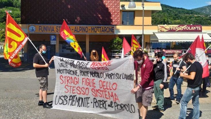 Disastro del Mottarone, presidio per la sicurezza sul lavoro: "La vita vale più degli incassi"