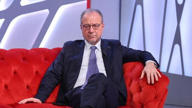 Pure Mulè sferza il ministro Piantedosi: “Gli agenti in più li prenda da Strade sicure”