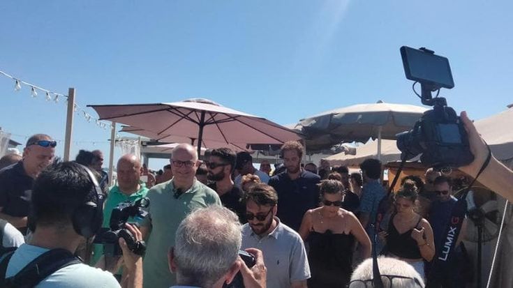 Gualtieri a Ostia: “Stabilimento Aneme e Core sarà spiaggia libera e gestito da Roma Capitale”