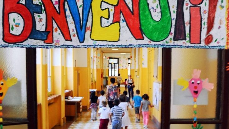 Scuola: calo drastico di iscrizioni in centro, meno di 10mila studenti in città