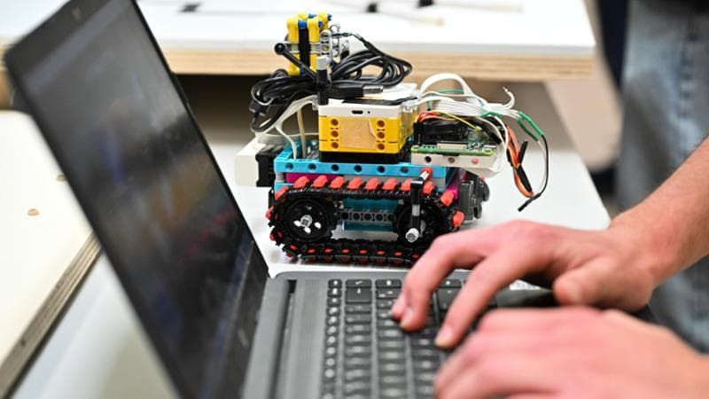 Robotica, intelligenza artificiale in classe e contest creativi: 4000 studenti a RomeCup