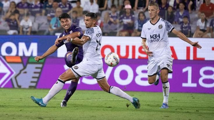 Fiorentina, prima la rimonta e poi la beffa nel finale: 3-3 con la Puskas Akademia