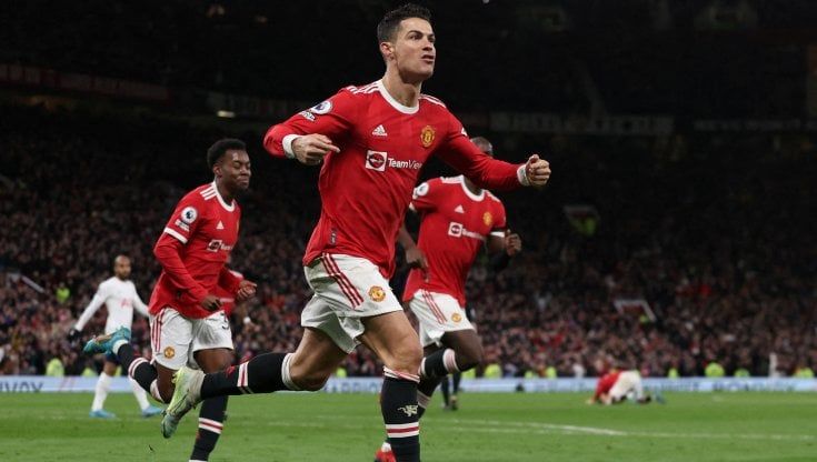 Cristiano Ronaldo, una tripletta contro il tempo