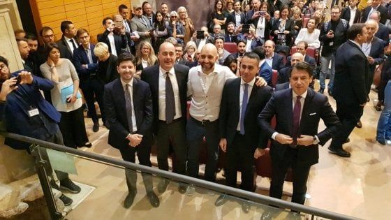 Elezioni Umbria, sfida finale. Zingaretti: "Insieme per l'Italia". Di Maio: "Patto civico è terza via". Conte: "Non è voto sul governo"