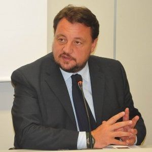 Lega, Gianni Fava "l'anti-Salvini" lascia la politica: "Non mi riconosco più in queste condizioni" 