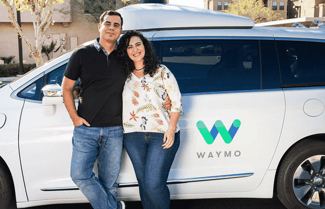 Google Car, cercasi famiglie per test a guida autonoma