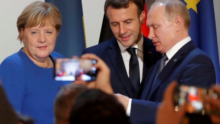 Le rivelazioni di Merkel: “Ho cercato di evitare la guerra, ma per Putin non contavo più”