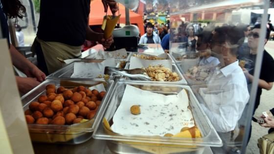 Cibo da strada anche per cani, al Carroponte la tre giorni dei food truck 