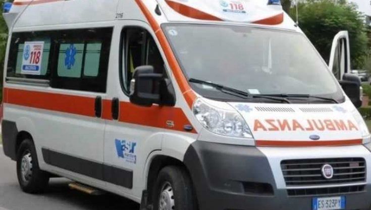Ostuni, dimentica le chiavi di casa e sfonda la finestra con un pugno: 54enne muore dissanguato 