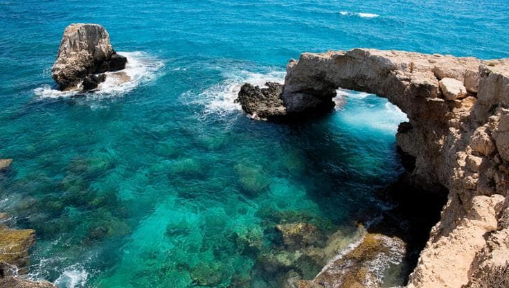 Cipro: mare cristallino, storia antica e cultura senza tempo
