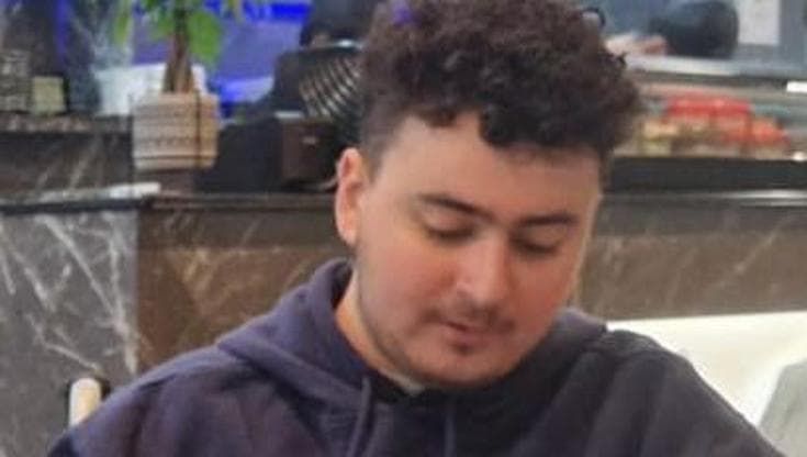 Ischia, il diploma di Francesco oltre la malattia. Il ministro: “Esempio straordinario”