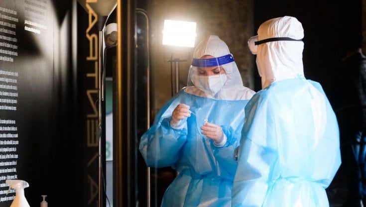 Coronavirus Lazio,  2.533 nuovi positivi, raggiunti i 100 mila casi dall'inizio della pandemia 