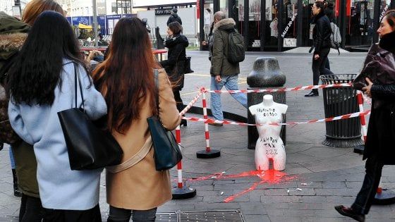 Iva sugli assorbenti, la proposta Pd: "Abbassiamola al 5%". Ed è caccia ad alleati in Parlamento