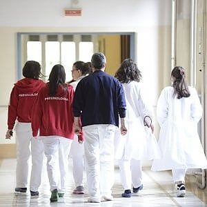 Coronavirus, il bollettino di domenica 17: cinquanta  nuovi contagi ma ancora 13 morti