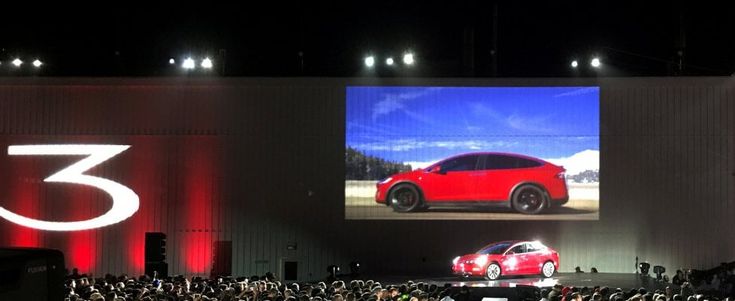 Tesla, cambio di rotta: in arrivo una fabbrica cinese