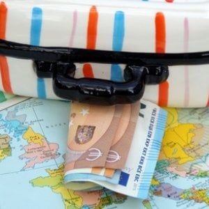 In ferie a debito: chiesti quasi 100 milioni di prestiti per andare in vacanza