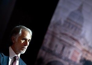Nuovo emendamento stadi<br />Malag&ograve;:"Confido in Letta"