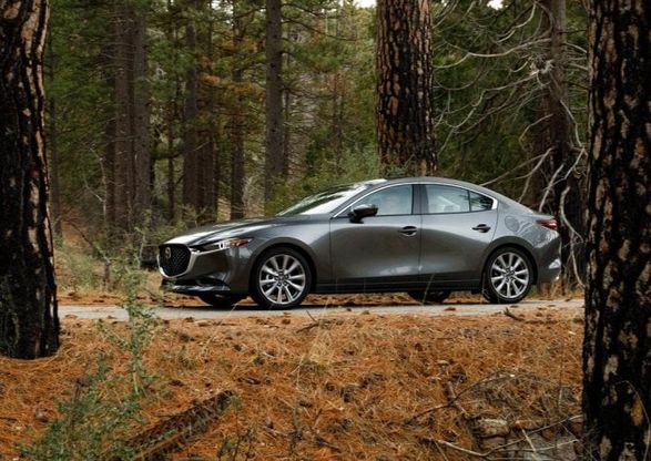 Mazda 3 Sedan 