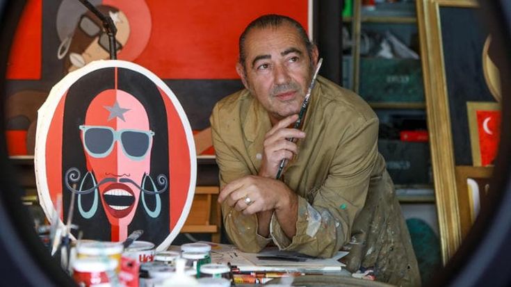 Luca Carboni: “I quadri, le canzoni, la malattia. Io, metafisico bestiale”