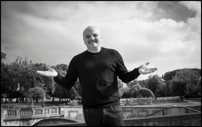 I volti di Napoli, Peppe Iodice: “Ridere ci aiuta a uscire bene dall’incubo del Covid” 