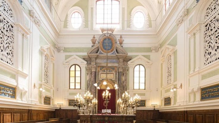 Firenze, il crowdfunding per la Sinagoga preso d’assalto sui social da insulti antisemiti. Fink: “Allibito per i commenti”