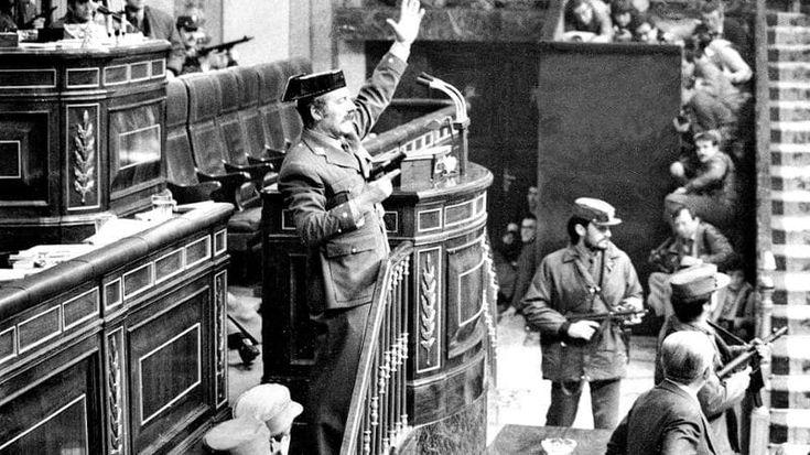"L’elefante bianco”, il ruolo di Juan Carlos: Sánchez desecreta i file sul fallito golpe del 1981