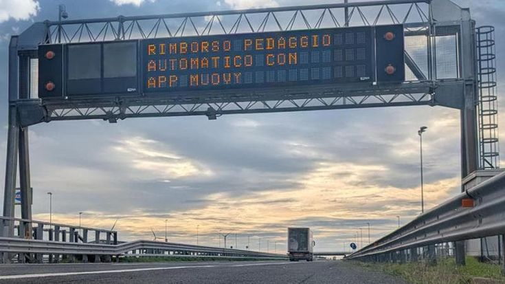 A14, al via i rimborsi per i ritardi dovuti ai cantieri: come funziona il cashback del pedaggio