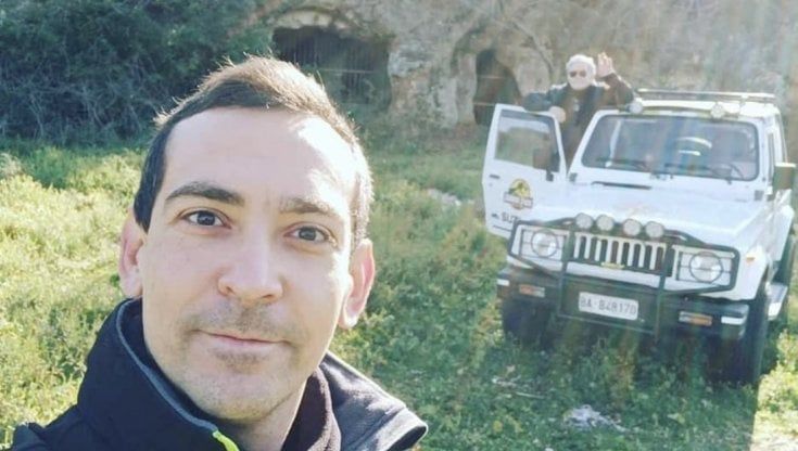 "La mia Jeep di Jurassic Park è stata rubata, era un dolce ricordo di mio papà": a Bari lo sfogo di un ingegnere vittima di un furto a Poggiofranco