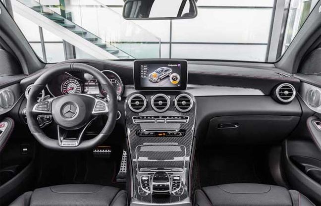 Mercedes-AMG GLC 43 4Matic Coupé, addio classico Suv